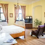Palac Krobielowice リゾート Kąty Wrocławskie