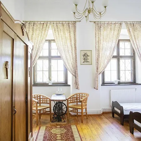 Palac Krobielowice Kąty Wrocławskie