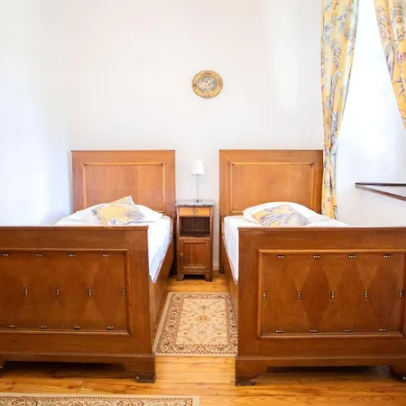 Palac Krobielowice 3*