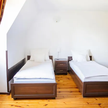 Palac Krobielowice Semesteranläggning (resort)