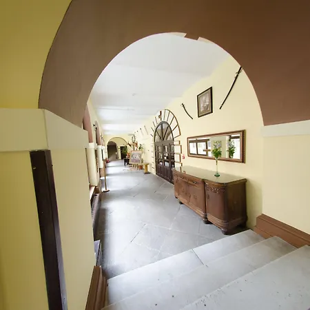 Palac Krobielowice 3*