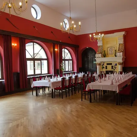 Palac Krobielowice 3*