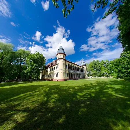Palac Krobielowice 3*