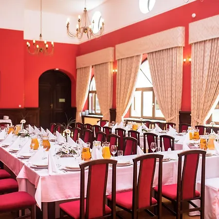 Palac Krobielowice Semesteranläggning (resort)