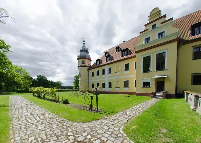 Palac Krobielowice Katy Wroclawskie